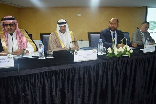 الامير طلال  بن بدر يقترح تنظيم دورة رياضية عربية بالمغرب