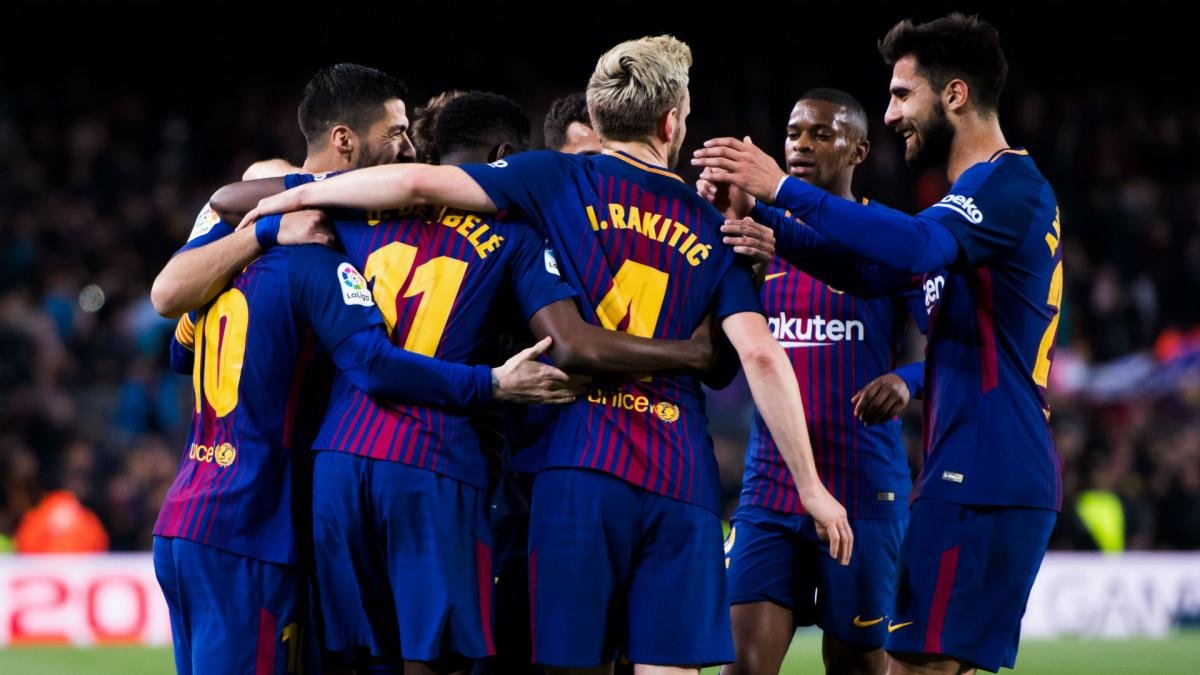 برشلونة يكشف عن قائمته لخوض “الكلاسيكو”