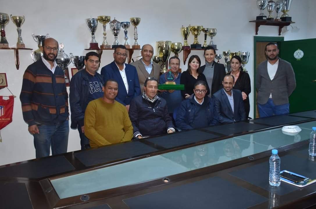 الرابطة المغريبة للصحافيين الرياضيين تعقد لقاء تواصليا مع جواد الزيات رئيس نادي الرجاء الرياضي