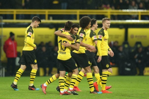 بوروسيا دورتموند يكتسح هانوفر بخماسية