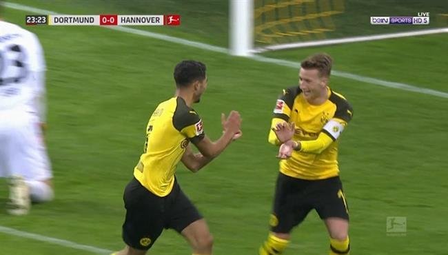 فيديو: هدف أشرف حكيمي الرائع في مرمى هانوفر96
