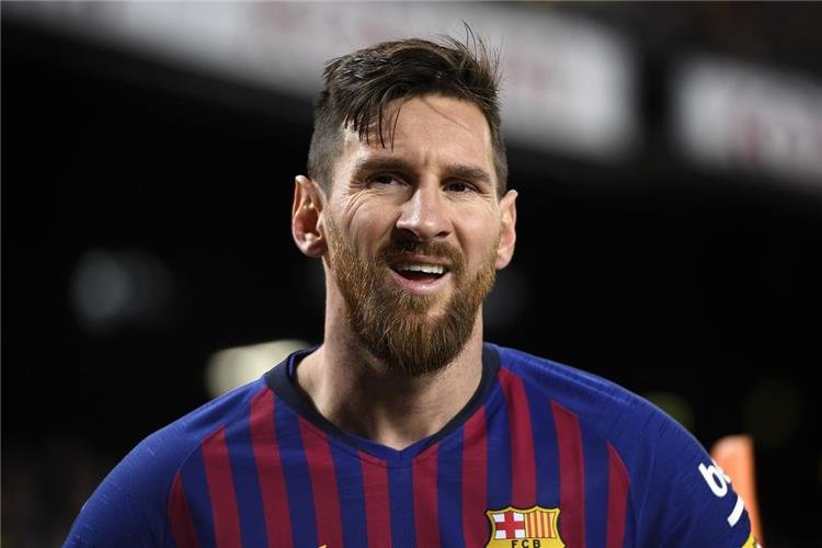 موندو ديبورتيفو: ميسي متعطش لمواجهة ريال مدريد في كأس ملك إسبانيا