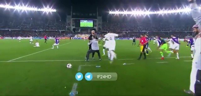 يوسف سيف يبكي لحظة اعلان نهاية المباراة واعلان فوز قطر بـكأس اسيا !