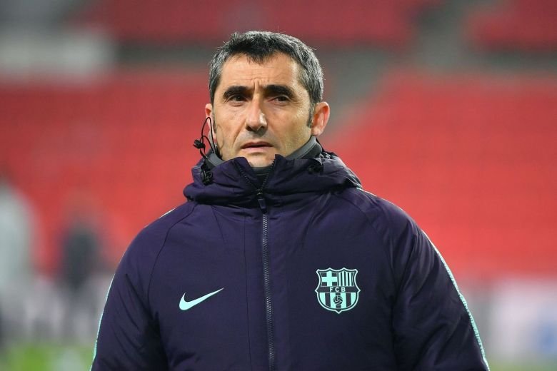 برشلونة يعلن رسمياً تجديد عقد أرنستو فالفيردى لمدة موسم