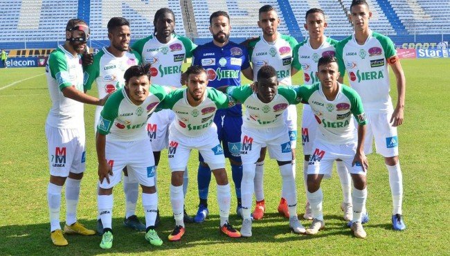 تشكيلة الرجاء الرياضي لمواجهة النجم الساحلي