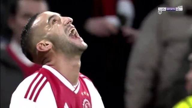 كورتوا يتصدي لانفراد تام امام حكيم زياش في مباراة ريال مدريد واياكس