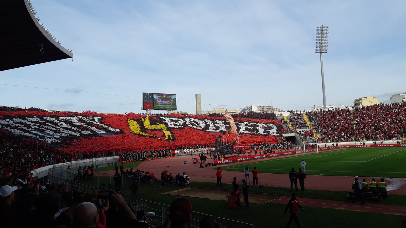 بالفيديو: تيفو خيالي “وينرز” خلال مواجهة الوداد نهضة بركان