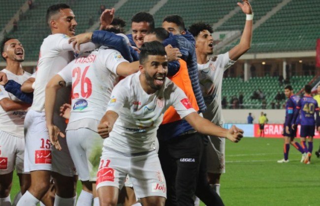 الحسنية يؤكد تفوقه على النصر الليبي ويبلغ نصف نهائي كأس الكاف