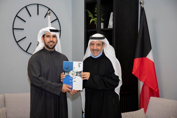 رئيس اللجنة الاولمبية الكويتية يستقبل الاعلامي زيد السربل