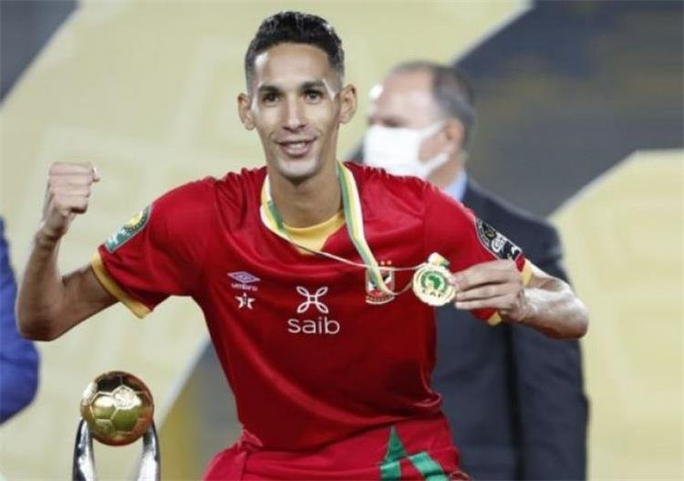 بانون يغيب عن الميادين من جديد لشهر ونصف